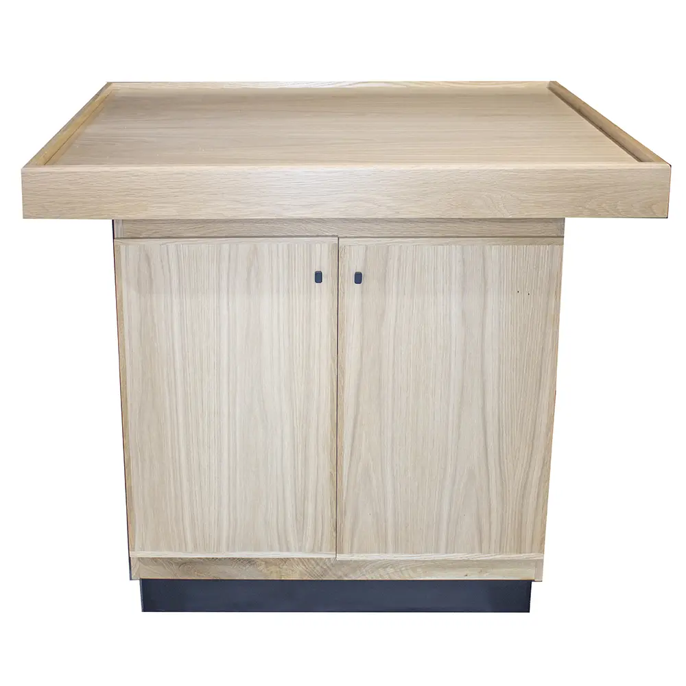 Contemporary Elegant Torah Table - Image 3