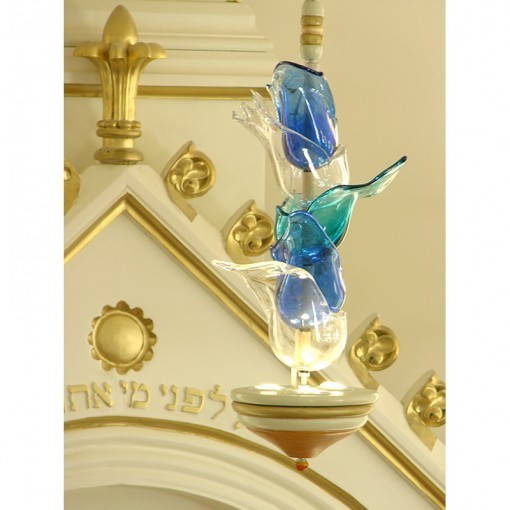 Bet Shemesh glass blown Ner Tamid in synagogue