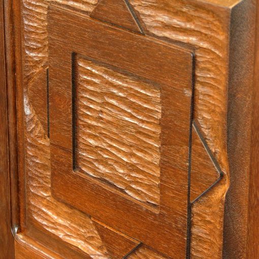 Bet Israel Synagogue in New Orleans detail carving