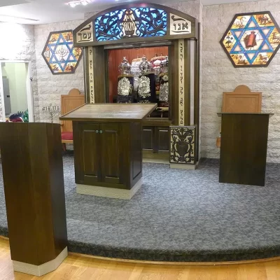 synagogue interior at sons of israel in queens, new york
