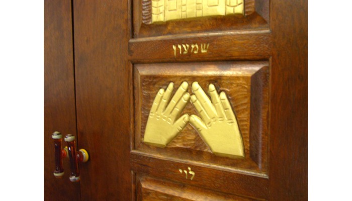 Toronto Synagogue carving doors