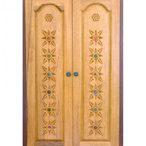 wood doors with carving Contemporary aron kodesh