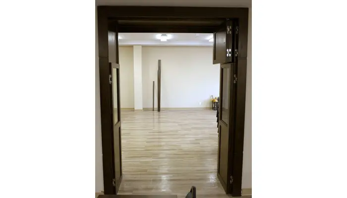 one-way mirror womens section